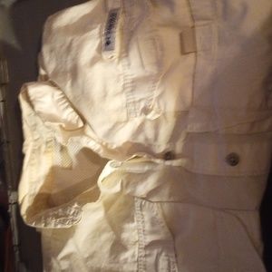 L Nice PFG cream vented s/s Shirt